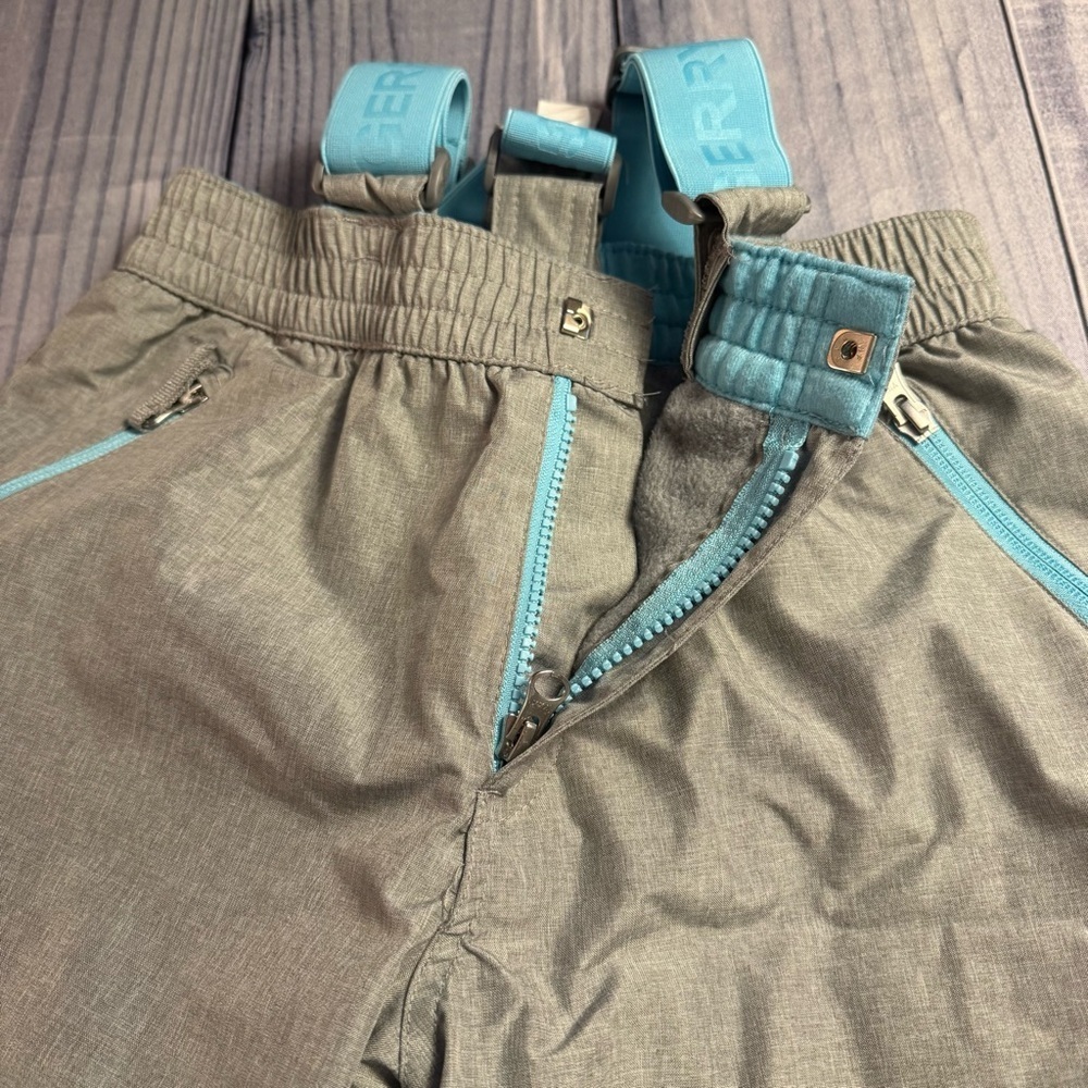 Gerry Snow/Ski Pants with Removable Suspenders, Medium (10/12) - Picture 8 of 12